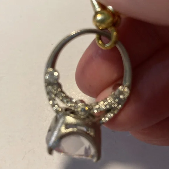 Engagement diamond ring charm. - Picture 4 of 5